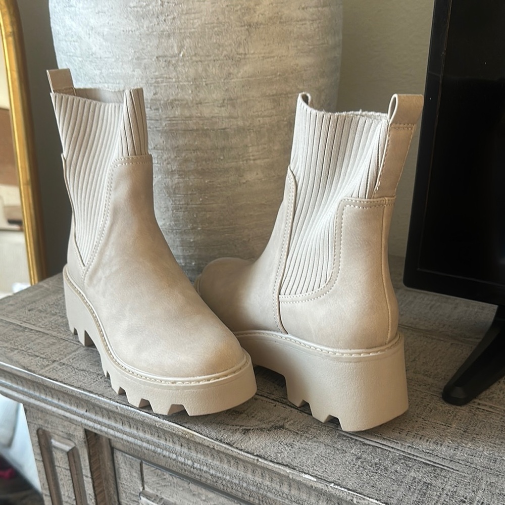 Women's Cream Ankle Boots